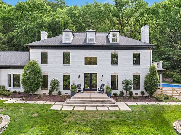 5.5 Acres of Residential Land with Home for Sale in Franklin, Tennessee