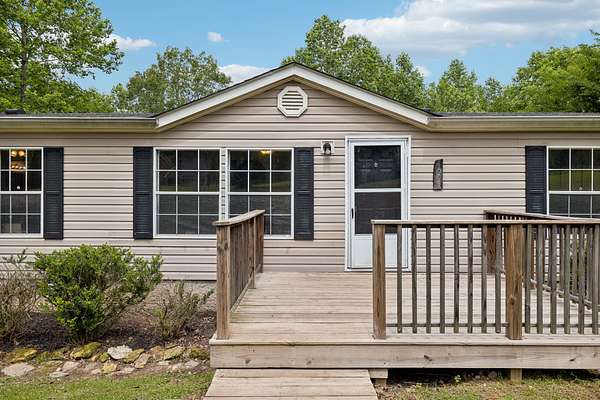 8 Acres of Residential Land with Home for Sale in Ashland City, Tennessee