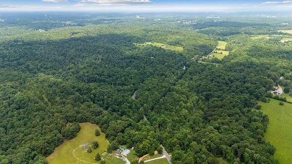 25.5 Acres of Recreational Land for Sale in Dickson, Tennessee