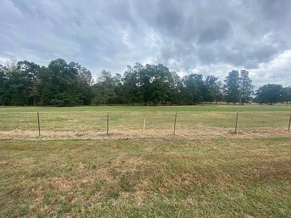 5 Acres of Residential Land for Sale in Normandy, Tennessee
