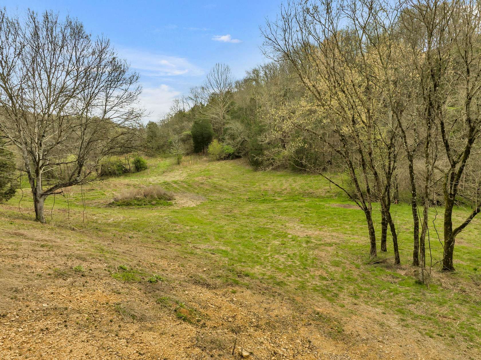 5.68 Acres of Residential Land for Sale in Culleoka, Tennessee