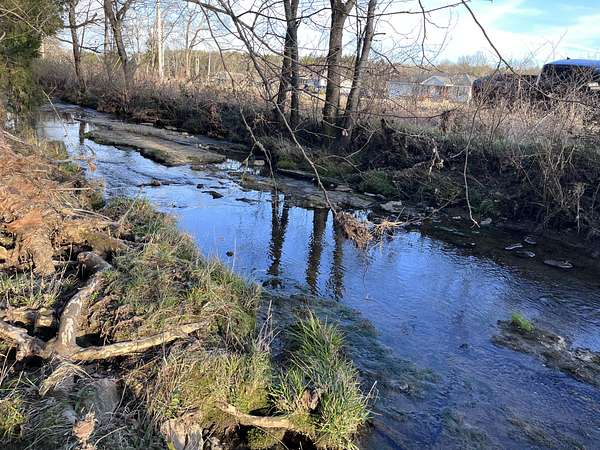 5 Acres of Residential Land for Sale in Alexandria, Tennessee