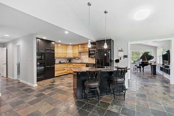 5 Acres of Land with Home for Sale in Nashville, Tennessee