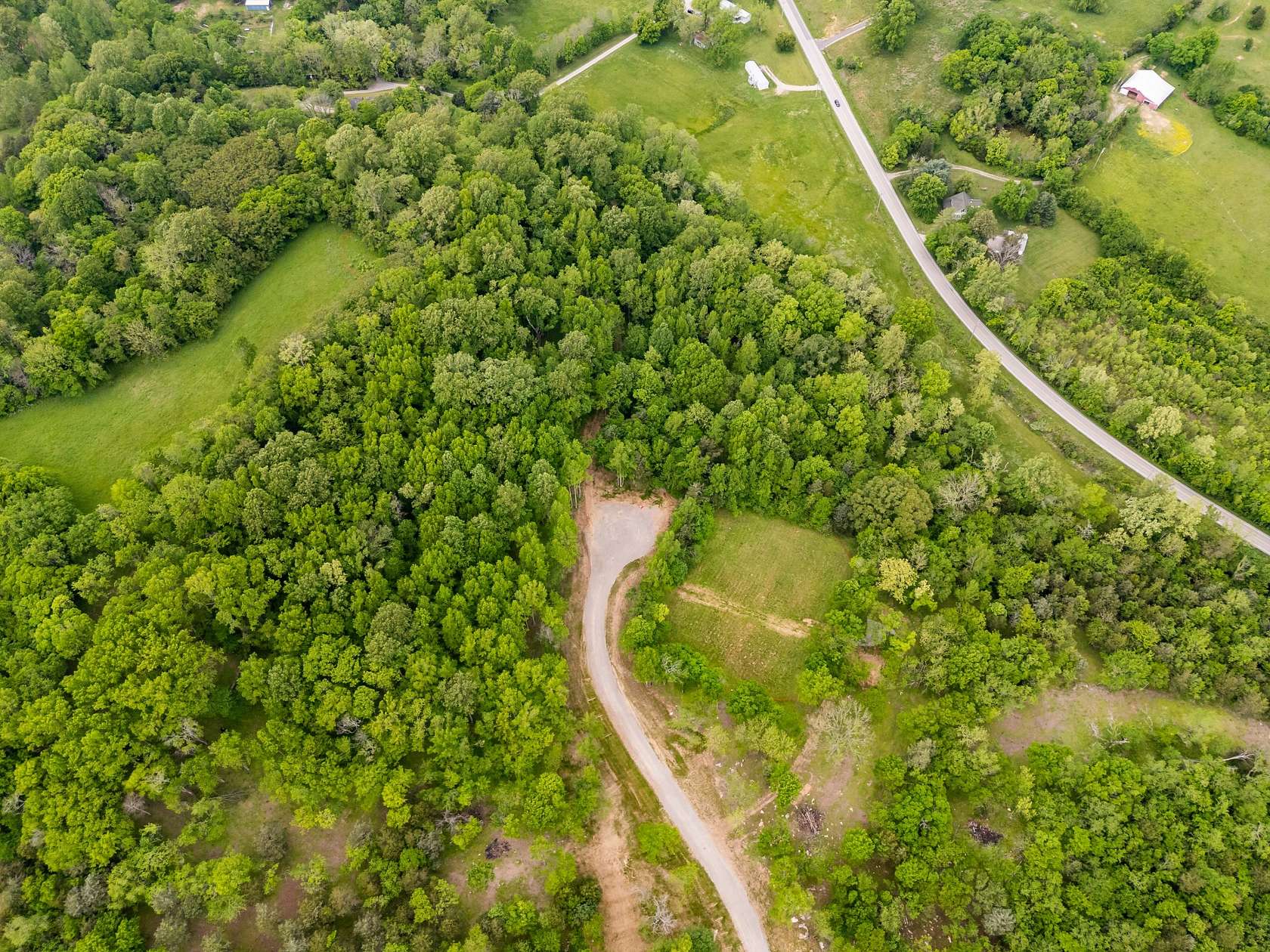 5 Acres of Residential Land for Sale in College Grove, Tennessee