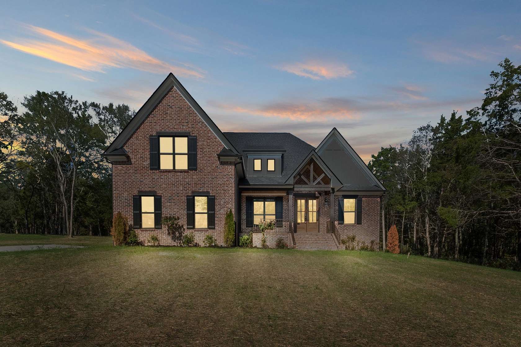 5.5 Acres of Residential Land with Home for Sale in Lebanon, Tennessee