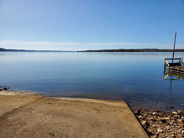 2 Acres of Residential Land for Sale in Waverly, Tennessee