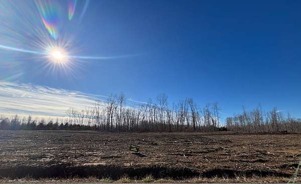 2 Acres of Residential Land for Sale in Wartrace, Tennessee