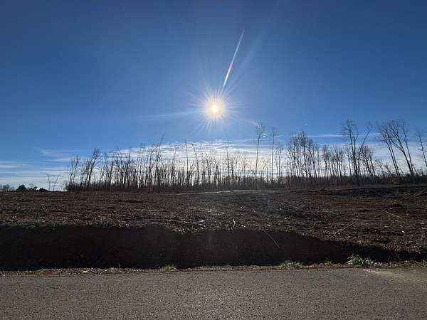 8.17 Acres of Residential Land for Sale in Wartrace, Tennessee