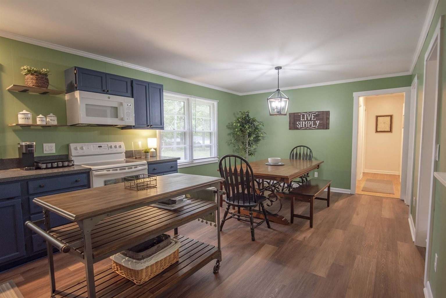 1.6 Acres of Residential Land with Home for Sale in Tracy City, Tennessee