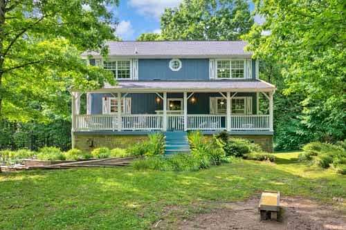 3 Acres of Residential Land with Home for Sale in Pegram, Tennessee