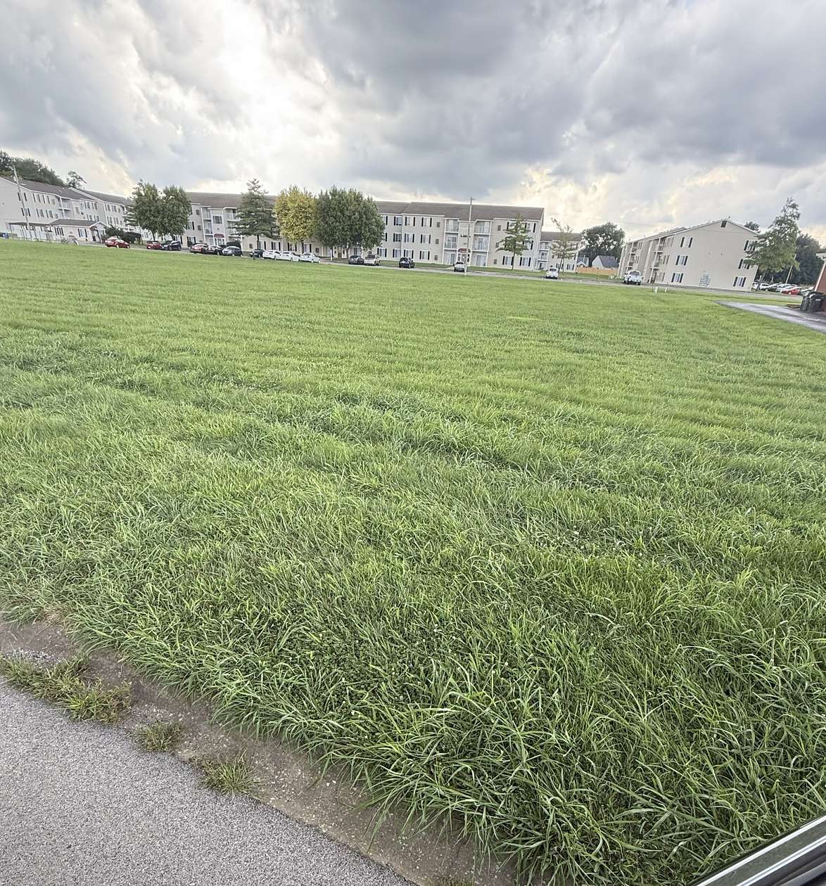 0.78 Acres of Commercial Land for Sale in Hopkinsville, Kentucky