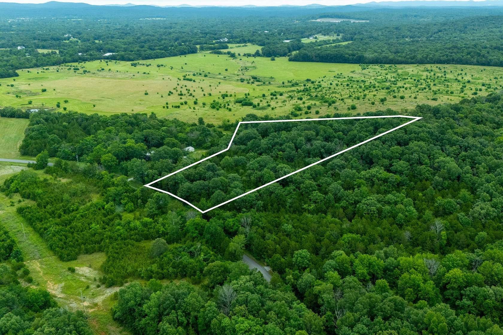 4.45 Acres of Residential Land for Sale in Lebanon, Tennessee