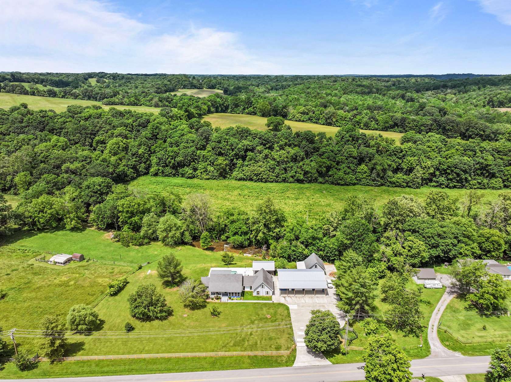 5.27 Acres of Residential Land with Home for Sale in Cumberland Furnace, Tennessee