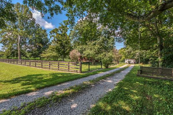 27.6 Acres of Agricultural Land with Home for Sale in Franklin, Tennessee