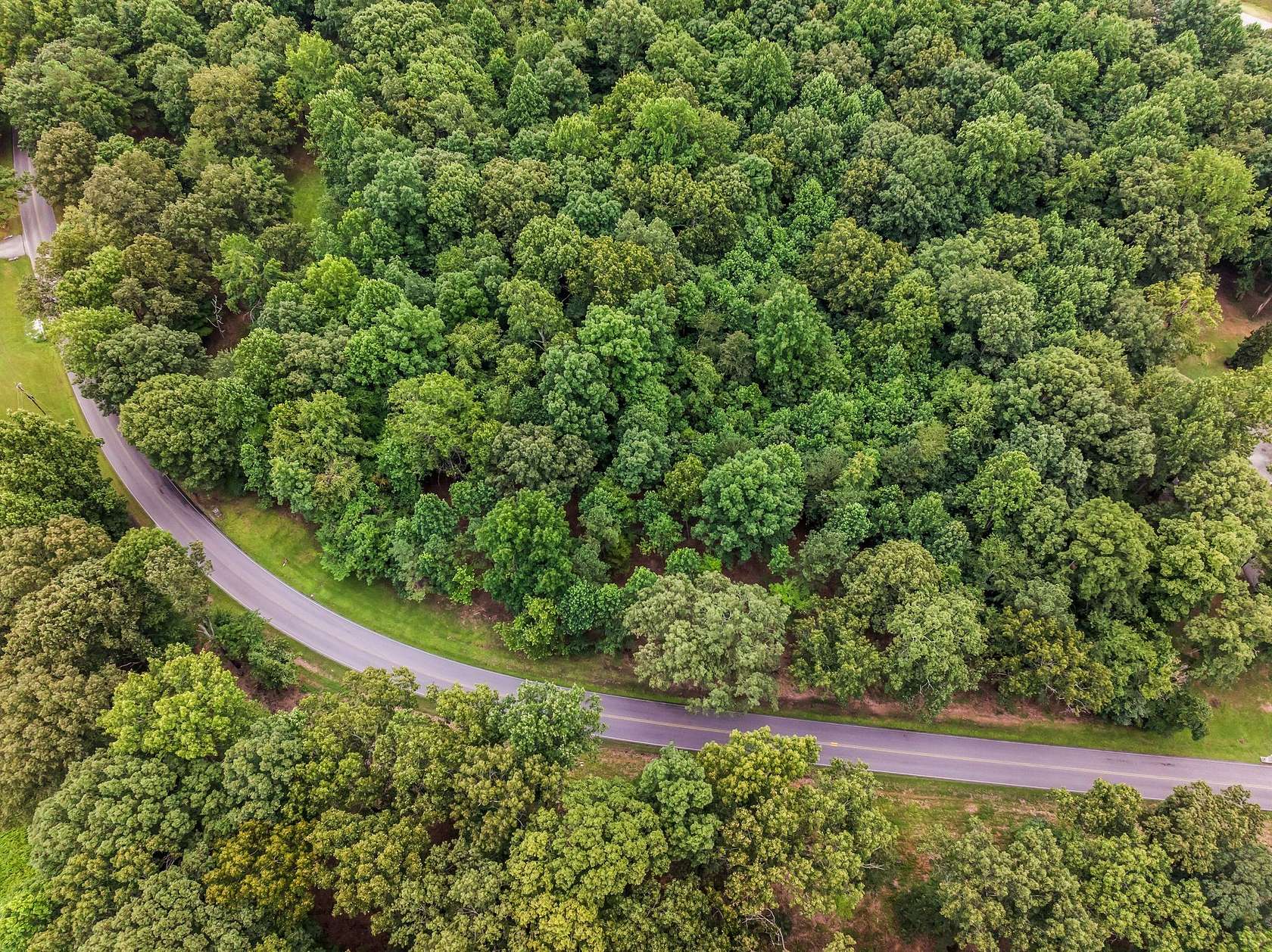 2.35 Acres of Residential Land for Sale in Burns, Tennessee