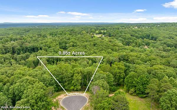 0.85 Acres of Residential Land for Sale in Signal Mountain, Tennessee