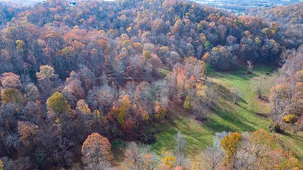 90.5 Acres of Land for Sale in Gallatin, Tennessee