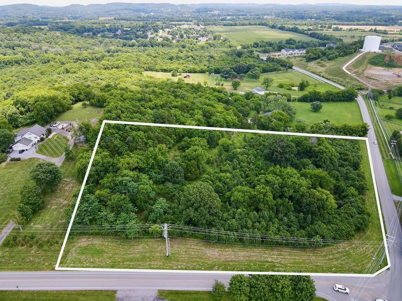 6.15 Acres of Residential Land for Sale in Thompson's Station, Tennessee