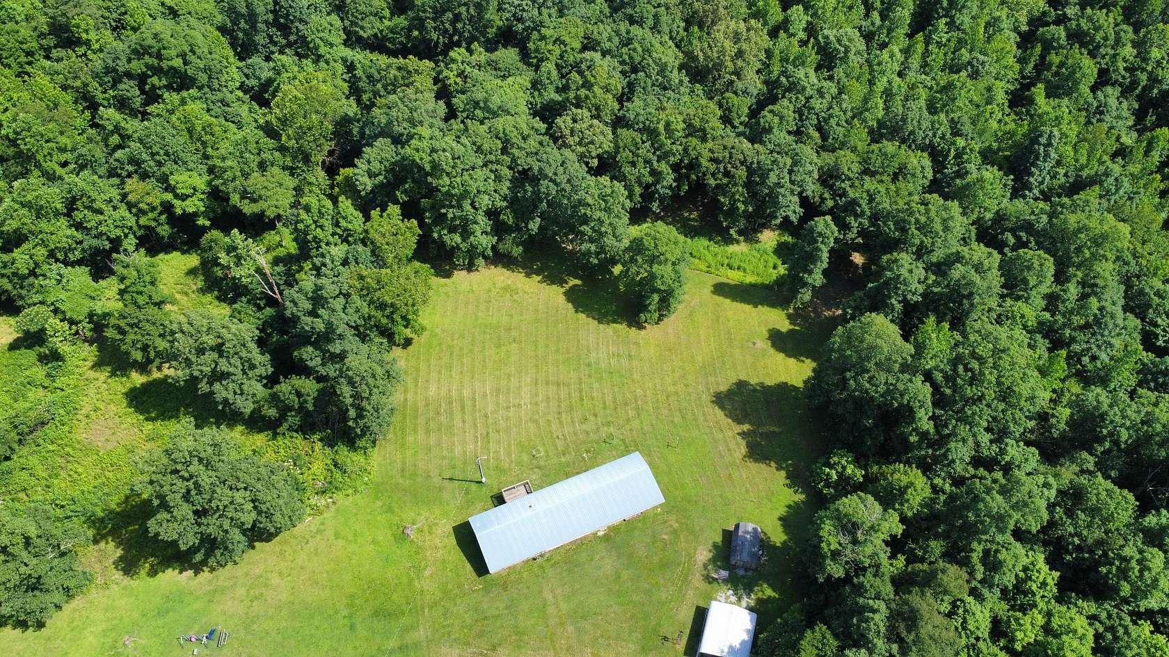 5.43 Acres of Residential Land for Sale in Palmyra, Tennessee