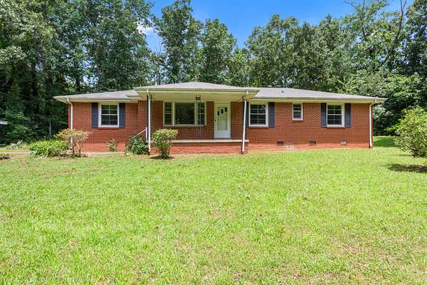 3.86 Acres of Residential Land with Home for Sale in Fairview, Tennessee