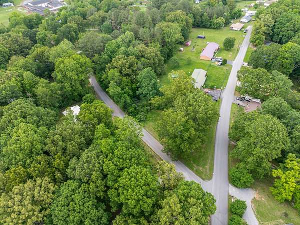 2 Acres of Residential Land for Sale in Erin, Tennessee