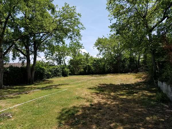 0.18 Acres of Commercial Land for Sale in Nashville, Tennessee