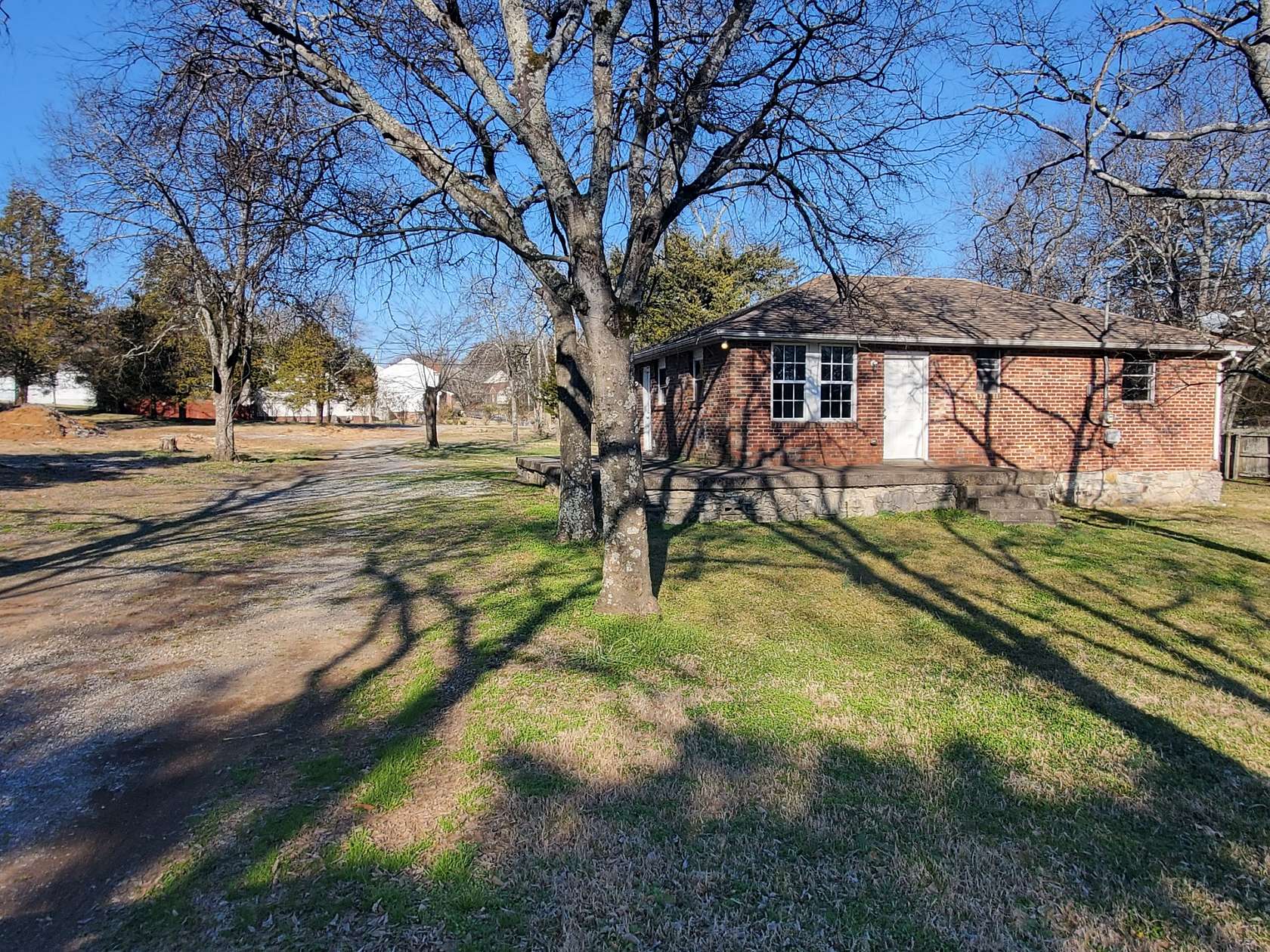 1 Acre of Residential Land for Sale in Nashville, Tennessee