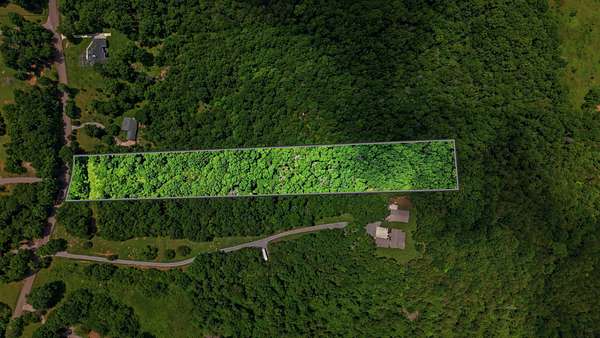 7 Acres of Residential Land for Sale in Spring Hill, Tennessee