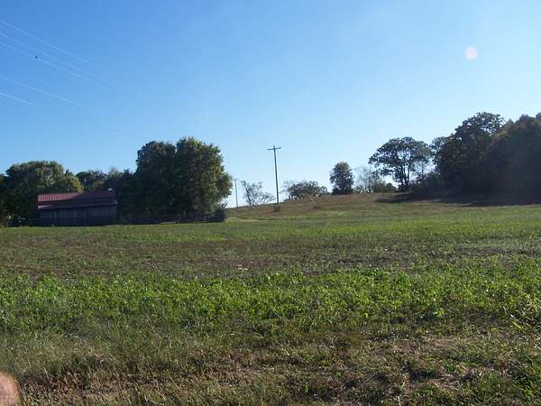 2.5 Acres of Residential Land for Sale in Pulaski, Tennessee