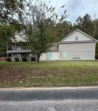 14 Acres of Land with Home for Sale in Dover, Tennessee