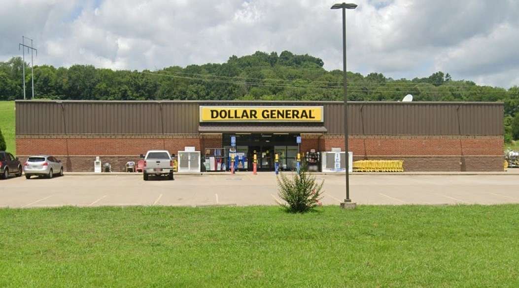 2.5 Acres of Improved Commercial Land for Sale in Frankewing, Tennessee