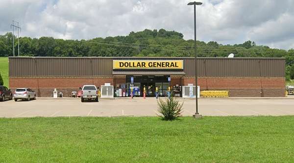 2.5 Acres of Improved Commercial Land for Sale in Frankewing, Tennessee