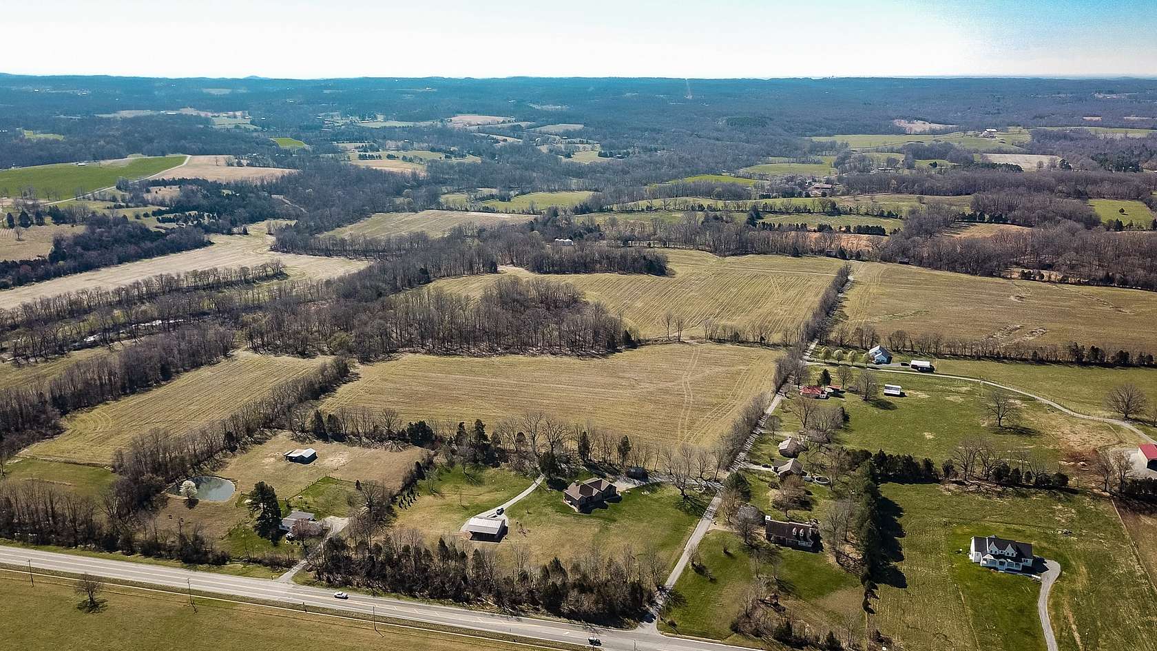 80 Acres of Agricultural Land for Sale in Portland, Tennessee