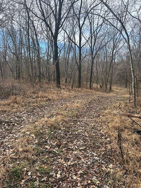 7.5 Acres of Residential Land for Sale in Adams, Tennessee