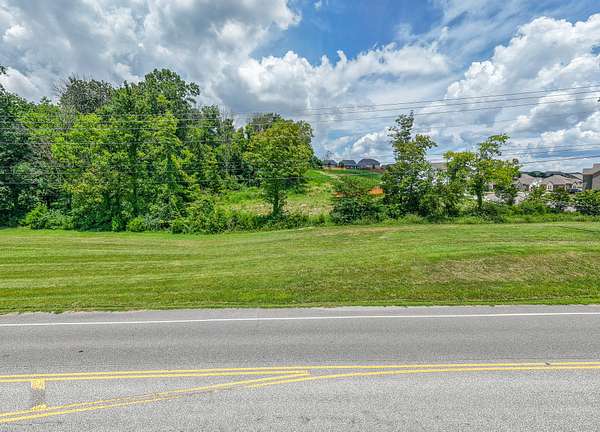 2.37 Acres of Mixed-Use Land for Sale in Lebanon, Tennessee