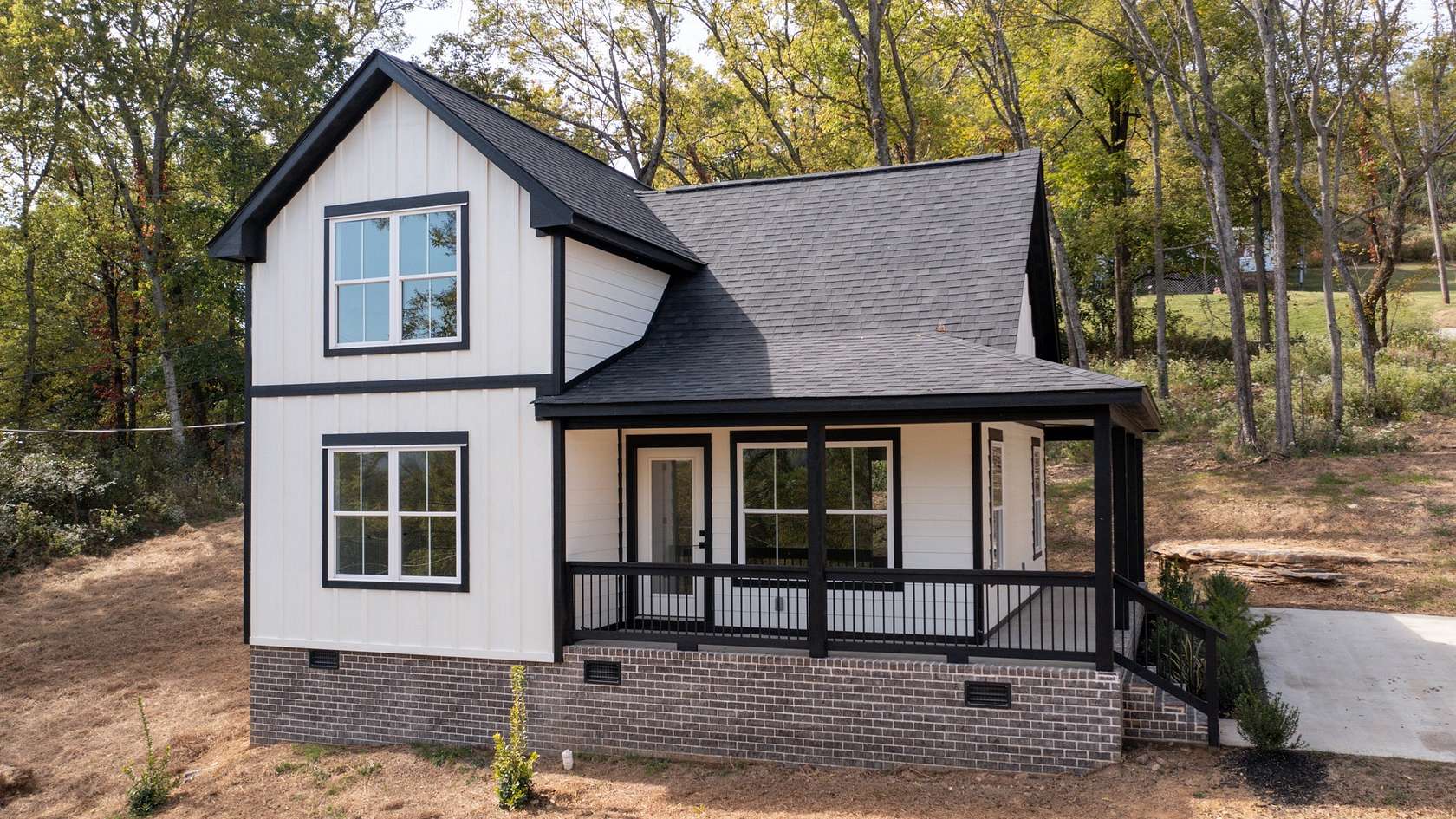 4.57 Acres of Residential Land with Home for Sale in Ethridge, Tennessee