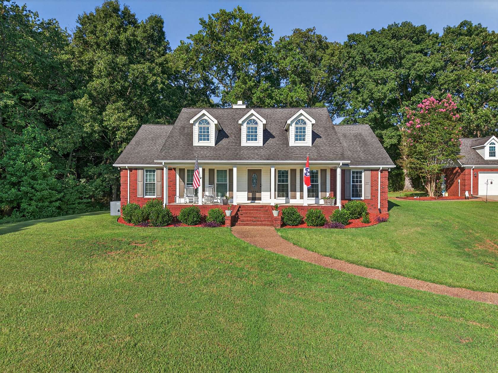 2.63 Acres of Residential Land with Home for Sale in Fayetteville, Tennessee