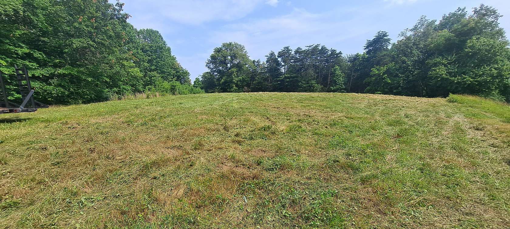 0.64 Acres of Residential Land for Sale in Magnolia, Kentucky