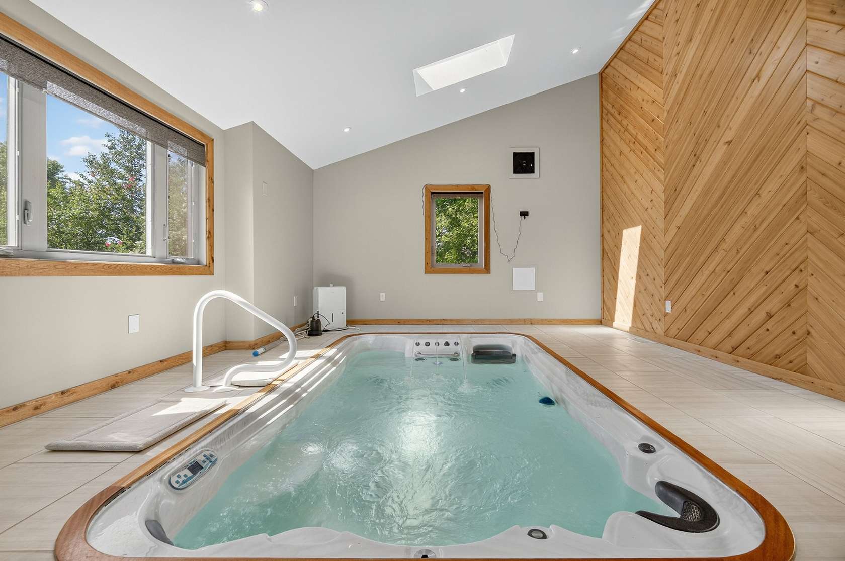 2.5 Acres of Residential Land with Home for Sale in Fayetteville, Tennessee