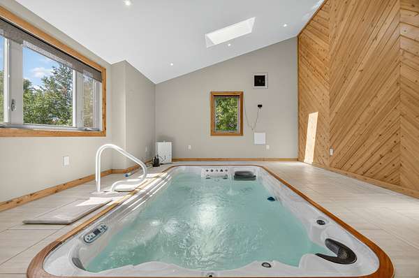 2.5 Acres of Residential Land with Home for Sale in Fayetteville, Tennessee