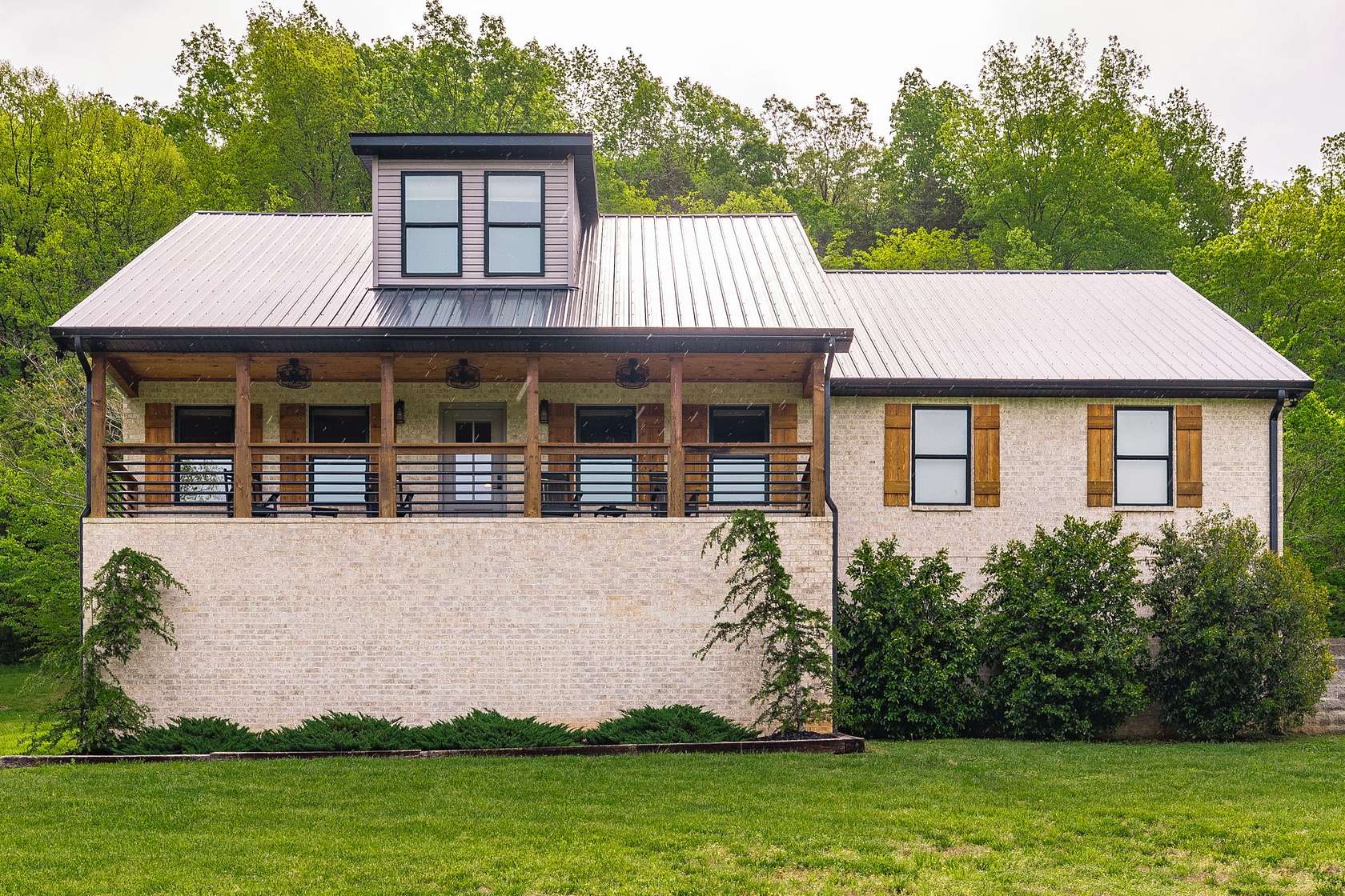 5 Acres of Land with Home for Sale in Gallatin, Tennessee