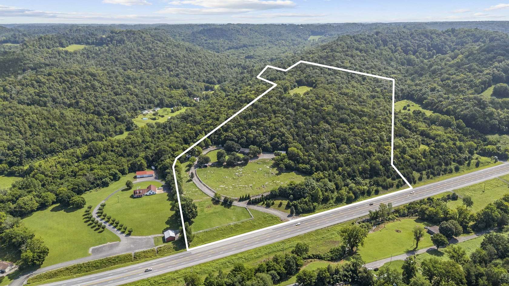 60.3 Acres of Land for Sale in Dowelltown, Tennessee