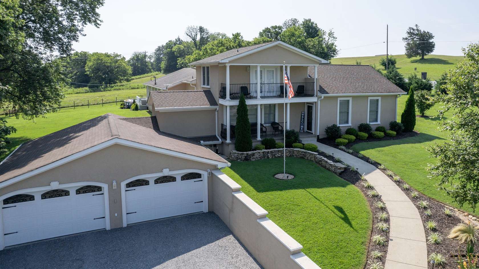 3.24 Acres of Residential Land with Home for Sale in Lebanon, Tennessee