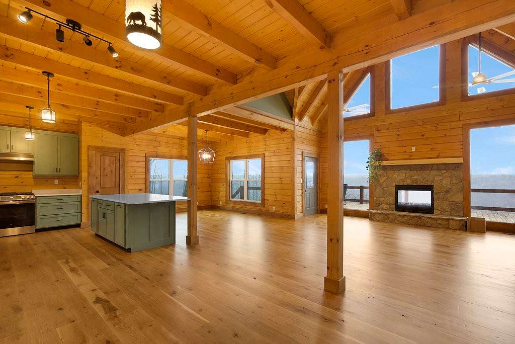 3 Acres of Residential Land with Home for Sale in Monteagle, Tennessee