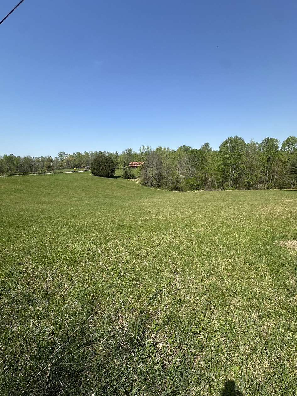 2 Acres of Residential Land for Sale in Smithville, Tennessee