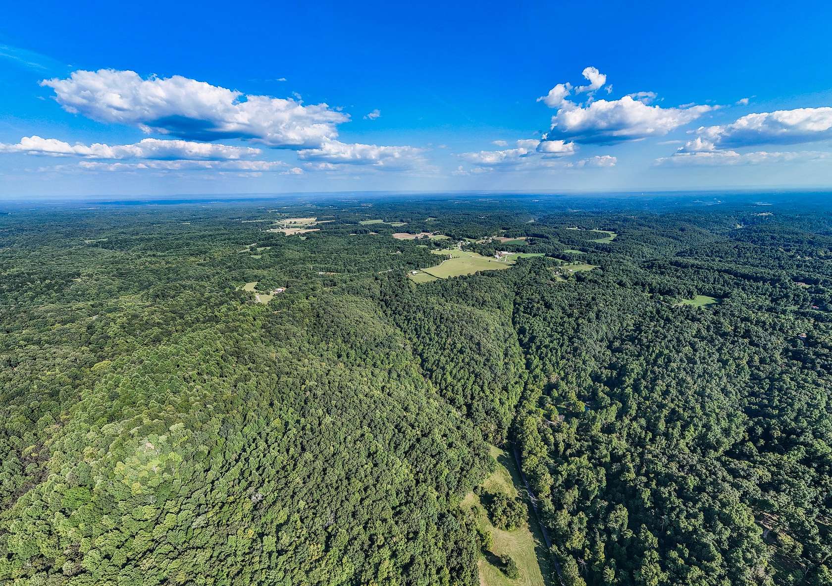 173 Acres of Land for Sale in Wartrace, Tennessee