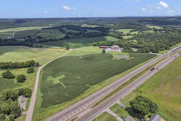 10 Acres of Commercial Land for Sale in Kelso, Tennessee