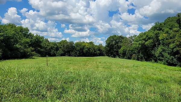22.7 Acres of Land for Sale in Shelbyville, Tennessee