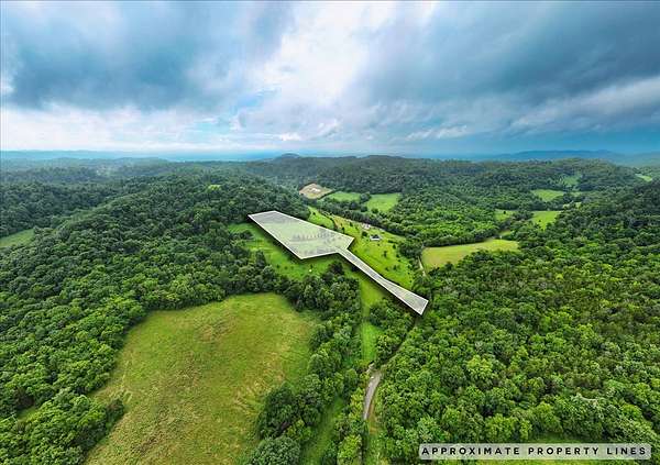 3 Acres of Residential Land for Sale in Beechgrove, Tennessee