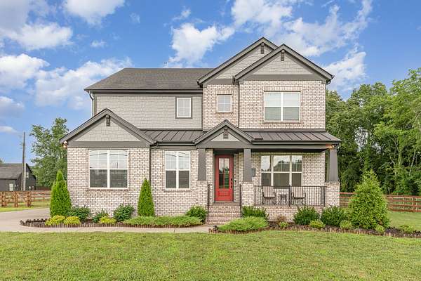 5.83 Acres of Residential Land with Home for Sale in Lebanon, Tennessee